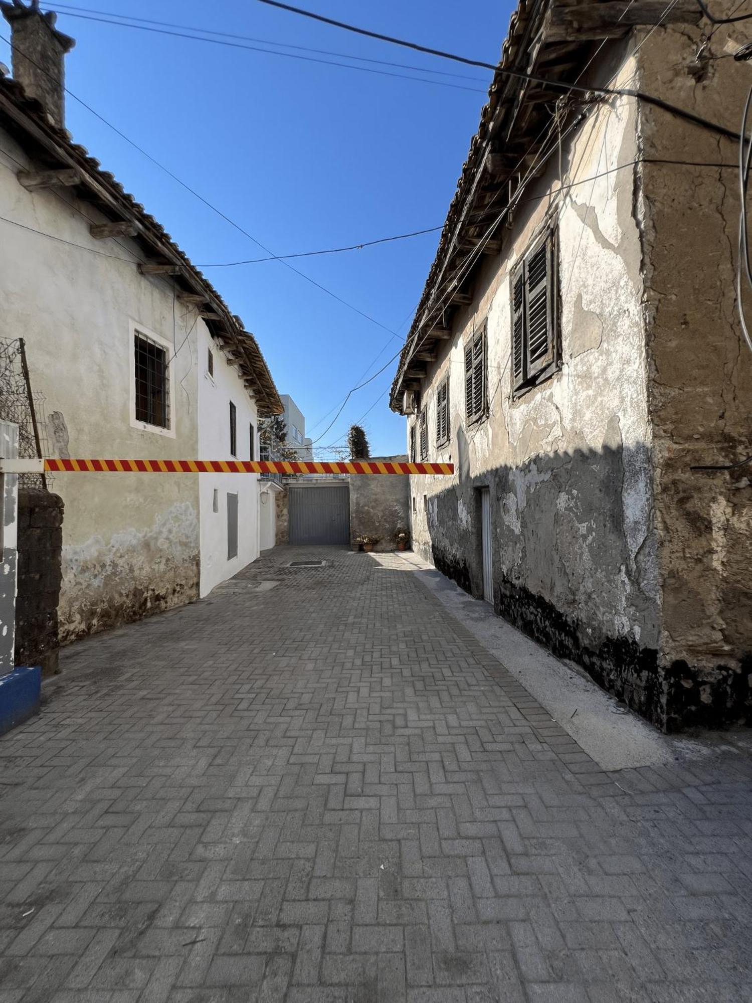 Onetwosleep Guesthouse Shkoder Exterior photo